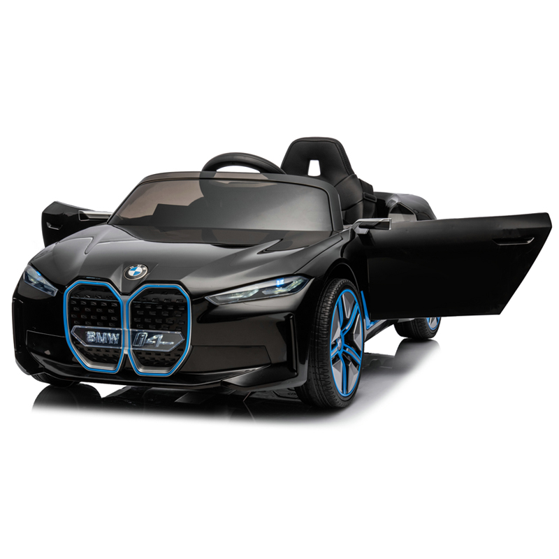 BMW I4 - Crni BMW I4 - Crni