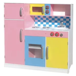 Otkrijte dečiju kuhinju KINDER HOME - stvorenu za male kuvare koji žele da razviju svoju maštu i društvene veštine kroz zabavne igre uloga. Napravljena od visokokvalitetnog medijapana i dizajnirana u svežim pastelnim tonovima, ova drvena kuhinja nudi mnoge funkcije koje igru čine još realnijom i privlačnijom. Pogodno za decu od 3 do 10 godina.